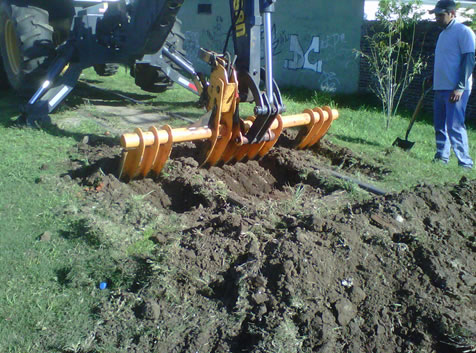 Mquina realizando la casita para alojar el durmiente