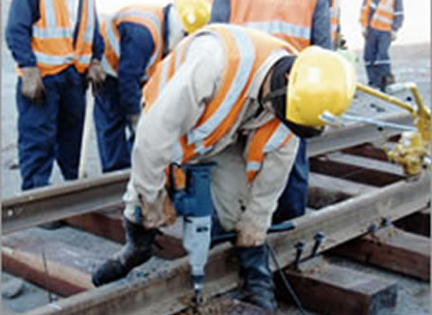 Mantenimiento Liviano de Vías y Pasos a Nivel